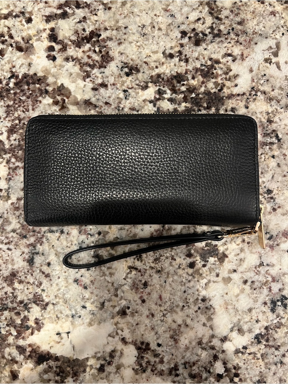Michael Kors Wristlet Wallet Black Leather - Picture 2 of 5